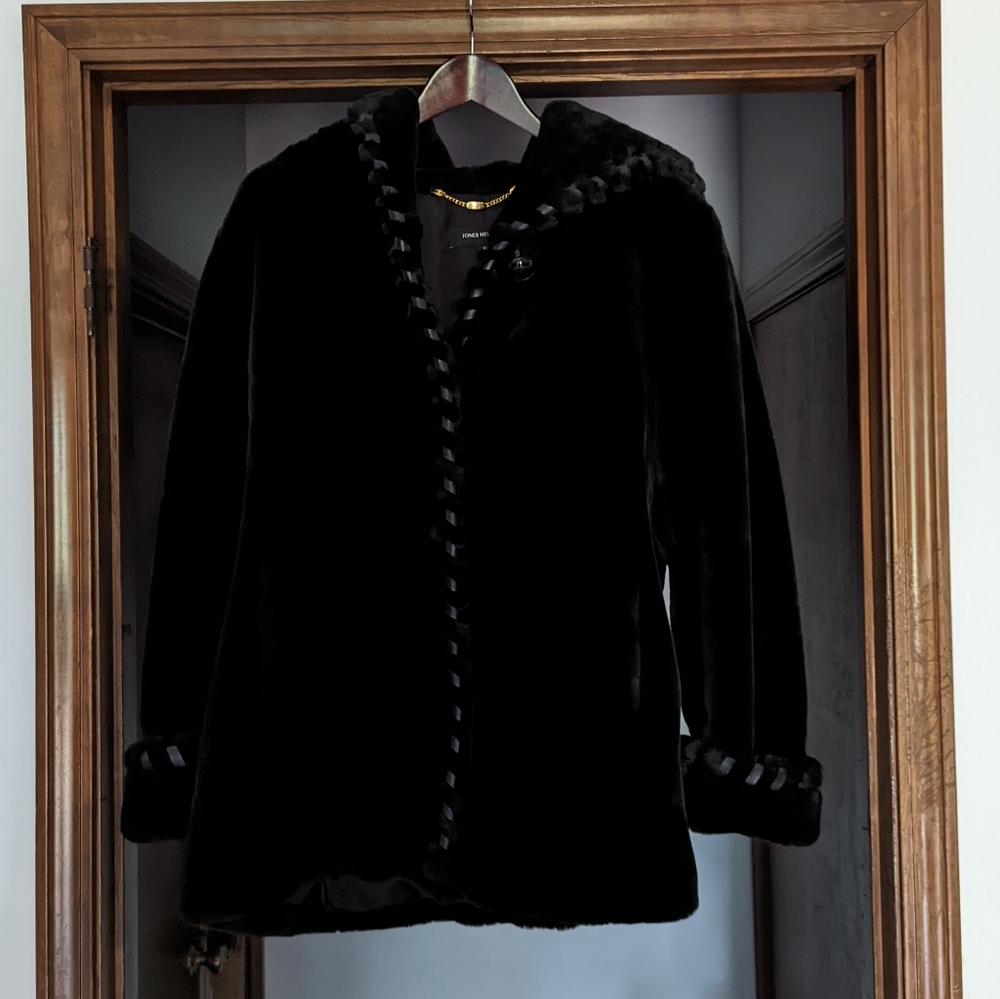 Jones New York Faux Fur Hooded Coat w Faux Leather Trim